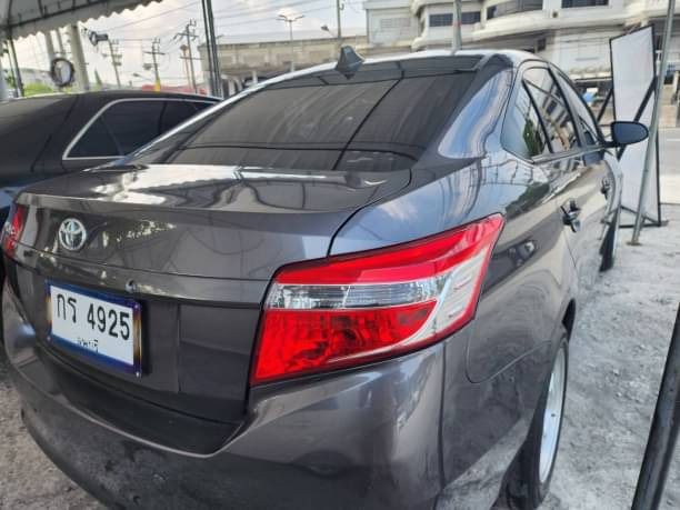 Toyota Vios 2014 1.5 J Sedan เบนซิน ไม่ติดแก๊ส เกียร์อัตโนมัติ ดำ รูปที่ 3