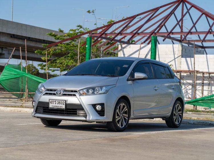 Toyota Yaris 2015 1.2 G Sedan เบนซิน ไม่ติดแก๊ส เกียร์อัตโนมัติ เทา รูปที่ 3