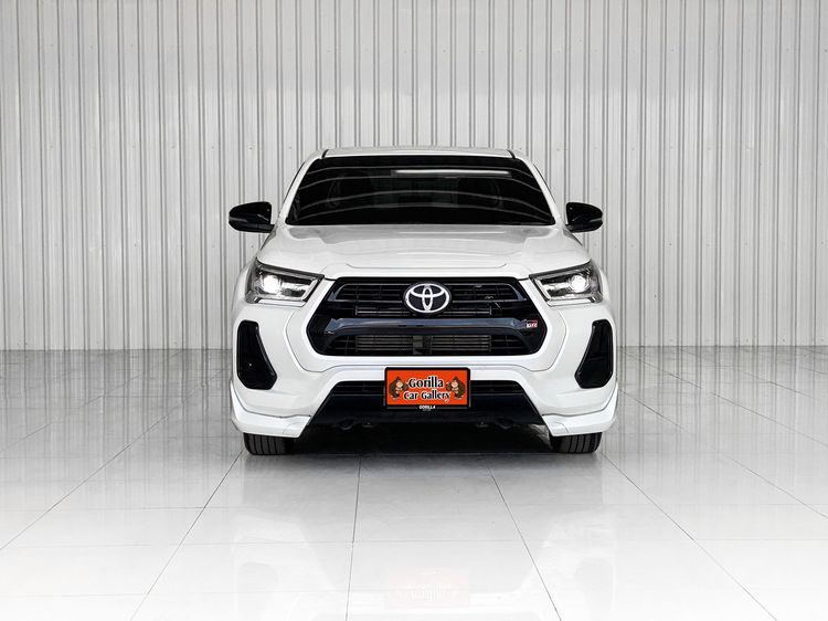 Toyota Hilux Revo 2022 2.8 GR Sport Pickup ดีเซล เกียร์อัตโนมัติ ขาว รูปที่ 3