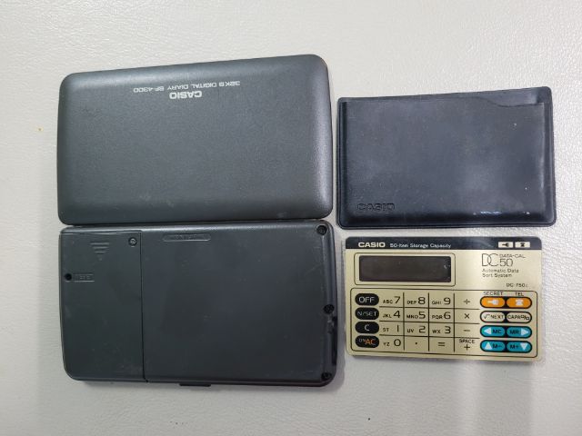 เครื่องคิดเลข คาสิโอ32KB Digital Diary SF-4300 กับยี่ห้อคาสิโอDC-750c GD 50-Item Storage Capacity Automatic Data Sort Systemขายรวม 2 เครื่อง รูปที่ 3