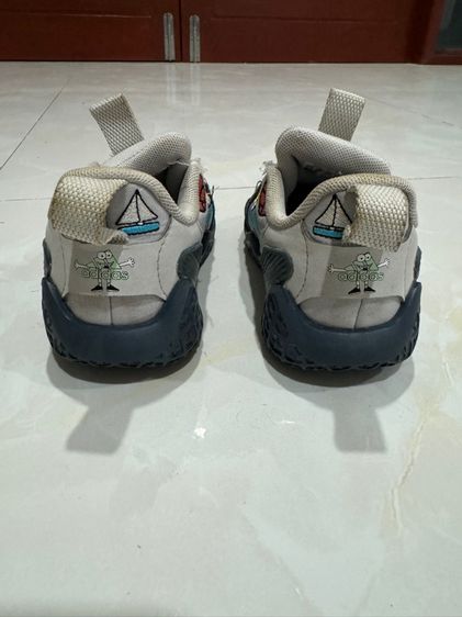 รองเท้าเด็ก adidas แท้ ขนาด 15.5 ซม. รูปที่ 3