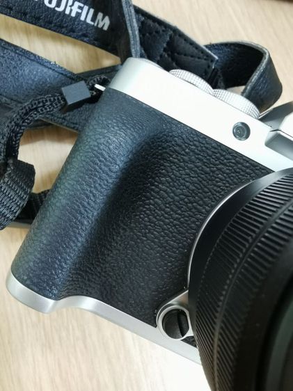 กล้อง​ Fuji X-T200 สภาพ​ใหม่มาก​ ไม่มีแบตเตอรี่ รูปที่ 2