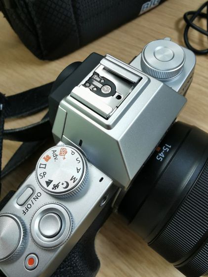 กล้อง​ Fuji X-T200 สภาพ​ใหม่มาก​ ไม่มีแบตเตอรี่ รูปที่ 4