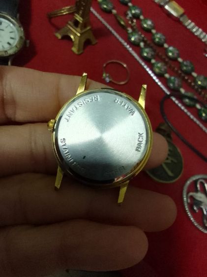 นาฬิกาเก่าวินเทจ กะหลั่ยทอง ขนาด 34 มม ขายตามสภาพครับ ไปเช็คเองครับ แบ่งปันครับ รูปที่ 2