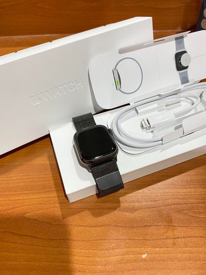 Apple Watch Series 9 GPS Cellular 41mm Graphite Stainless Steel Case with Graphite Milanese Loop รูปที่ 6