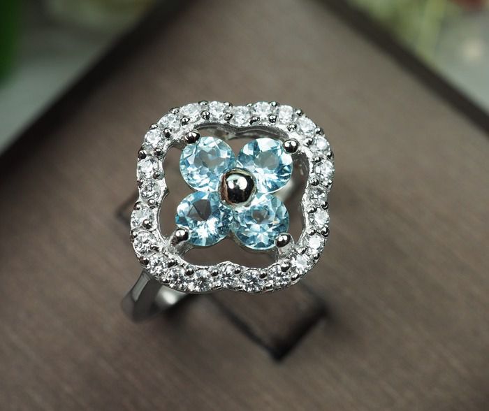 แหวนพลอยแท้โทปาสสีฟ้าใส 1 กะรัต (3221) รูปที่ 2