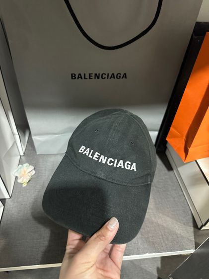 Balenciaga Cap รูปที่ 6