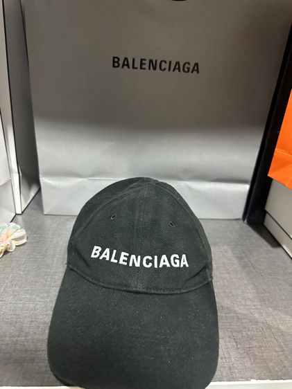 Balenciaga Cap รูปที่ 2