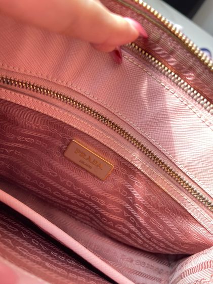 กระเป๋าprada saffiano สีชมพู รูปที่ 6