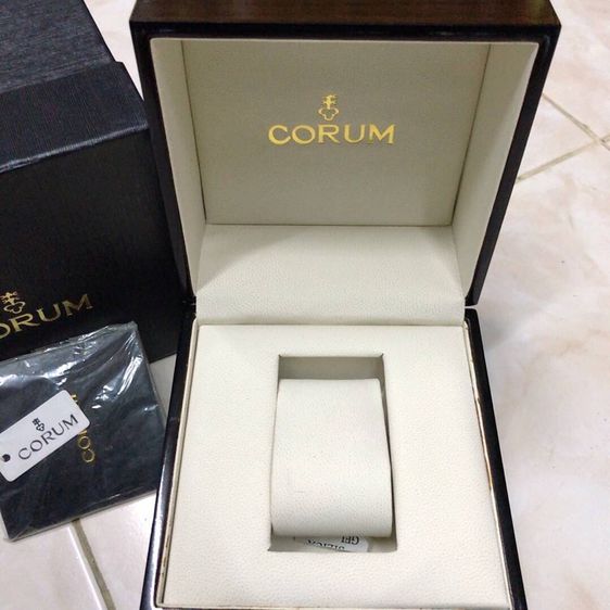 กล่องนาฬิกา Corum กล่องใส่นาฬิกา รูปที่ 2