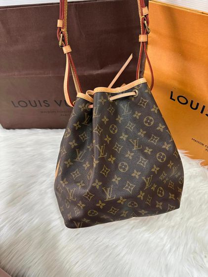 กระเป๋า Louis Vuitton Noe Monogram มือสอง ของแท้ รูปที่ 3