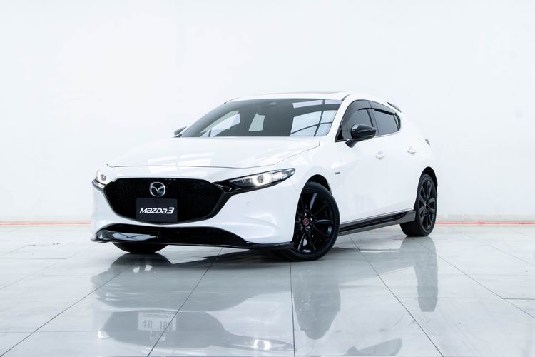 Mazda Mazda3 2021 2.0 S Sports Sedan เบนซิน ไม่ติดแก๊ส เกียร์อัตโนมัติ ขาว รูปที่ 2