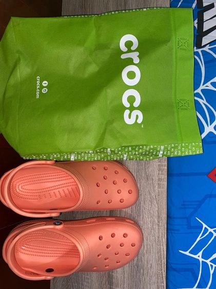 รองเท้า Crocs UNISEX CLASSIC CLOG สี Papaya รูปที่ 2