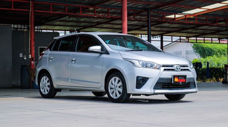 Toyota Yaris 2016 1.2 G Sedan เบนซิน ไม่ติดแก๊ส เกียร์อัตโนมัติ เงิน รูปที่ 2