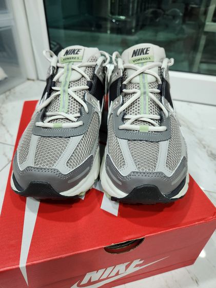 ขายรองเท้า Nike Zoom Vomero 5 สี Cobblestone  รูปที่ 4