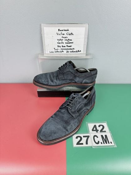 รองเท้าหนังแท้ Hugo Boss Sz.9us42eu27cm Made in Italy สีกรมท่า สภาพสวยมาก ไม่ขาดซ่อม ใส่ทำงานออกงานหล่อๆ