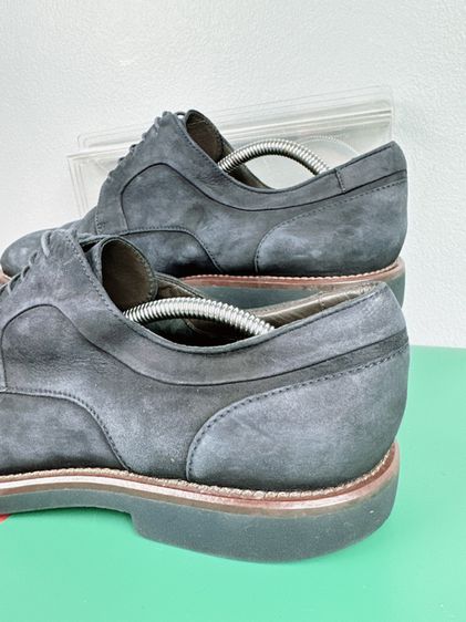 รองเท้าหนังแท้ Hugo Boss Sz.9us42eu27cm Made in Italy สีกรมท่า สภาพสวยมาก ไม่ขาดซ่อม ใส่ทำงานออกงานหล่อๆ รูปที่ 10