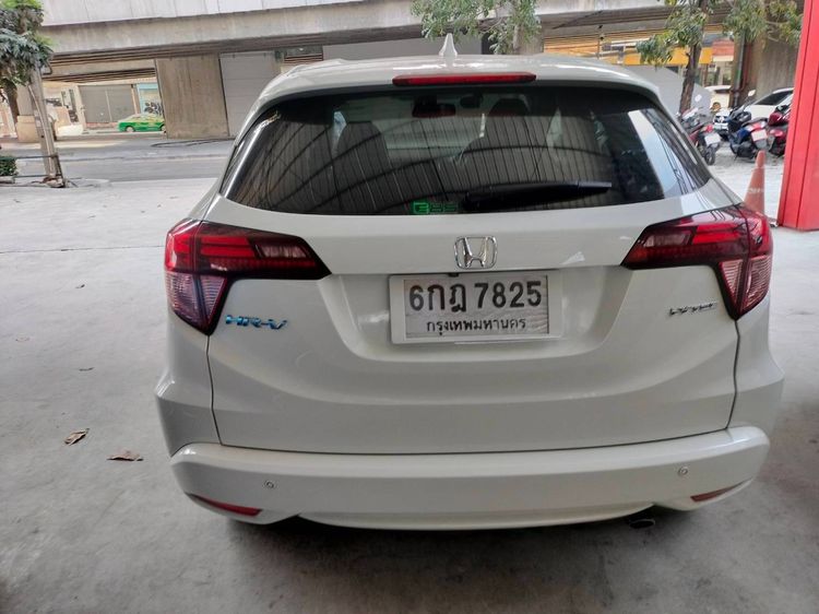 Honda HR-V 2017 1.8 E Limited Utility-car เบนซิน ไม่ติดแก๊ส เกียร์อัตโนมัติ ขาว รูปที่ 3