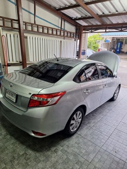 Toyota Vios 2015 1.5 E เบนซิน เกียร์อัตโนมัติ บรอนซ์เงิน รูปที่ 1