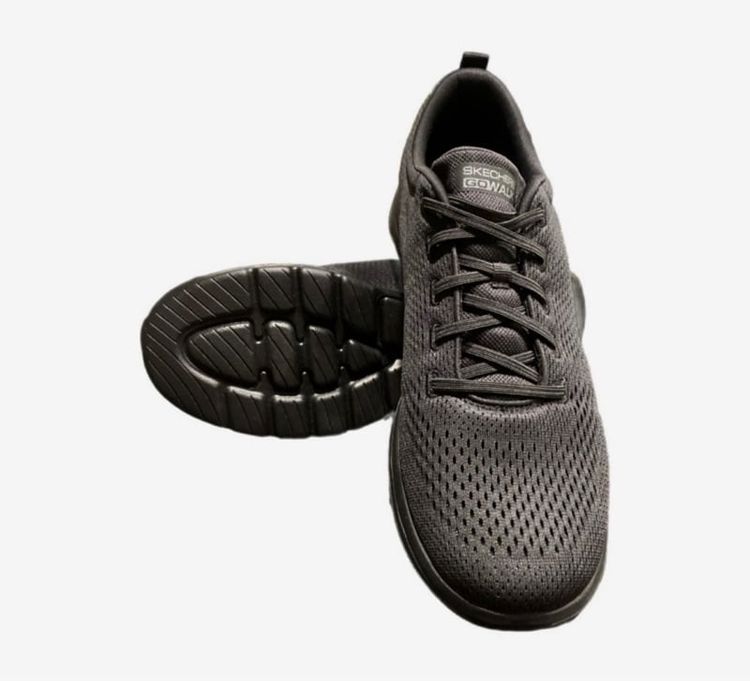 รองเท้าผ้าใบ อื่นๆ UK 11 | EU 46 | US 11.5 ดำ Skechers air cooled goga mat ultra go 5 Size 12US รองเท้าสเก็ตเชอร์ไซร้ 12US 45.5 EUR