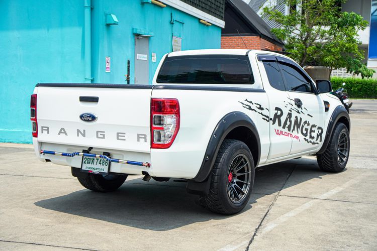 Ford Ranger 2018 2.2 XL Pickup ดีเซล ไม่ติดแก๊ส เกียร์ธรรมดา ขาว รูปที่ 3