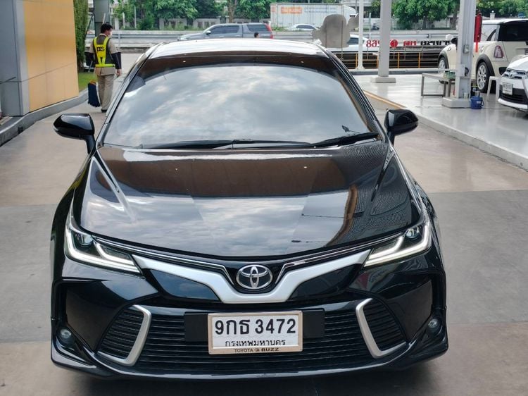 Toyota Altis 2019 1.8 GR Sport CVT Sedan เบนซิน ไม่ติดแก๊ส เกียร์อัตโนมัติ ดำ รูปที่ 3