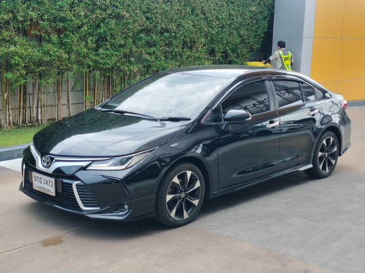 Toyota Altis 2019 1.8 GR Sport CVT Sedan เบนซิน ไม่ติดแก๊ส เกียร์อัตโนมัติ ดำ รูปที่ 4