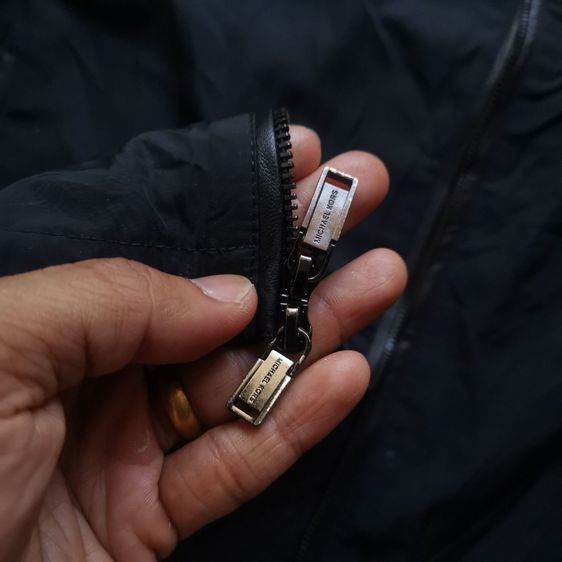 Michael Kors Black Zipper Jacket รอบอก 46” รูปที่ 7