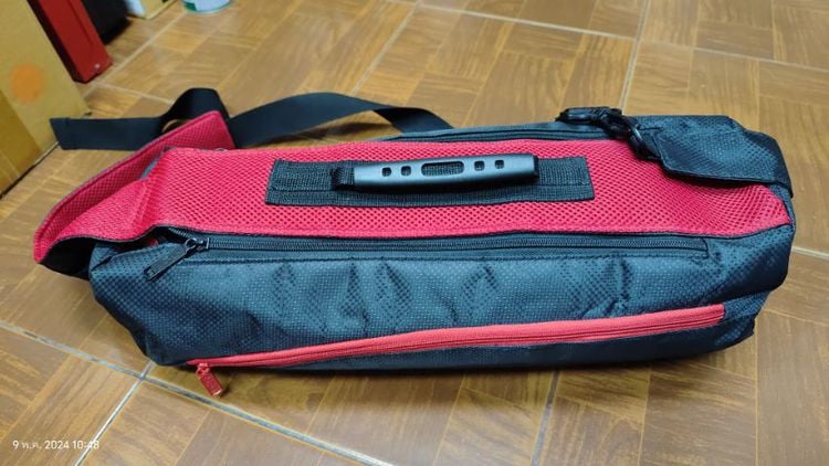 ขายกระเป๋าLEVI'Sสีดำแดงสวยใหม่ราคา300บาท รูปที่ 2
