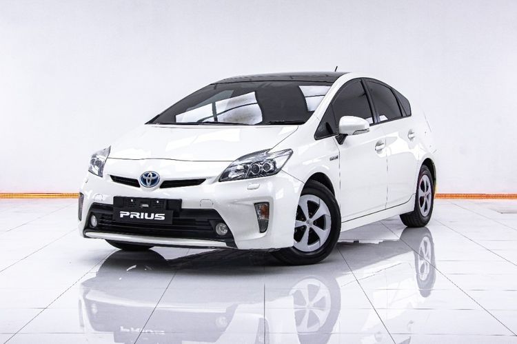 Toyota Prius 2012 1.8 Hybrid Sedan ไฮบริด ไม่ติดแก๊ส เกียร์อัตโนมัติ ขาว รูปที่ 4