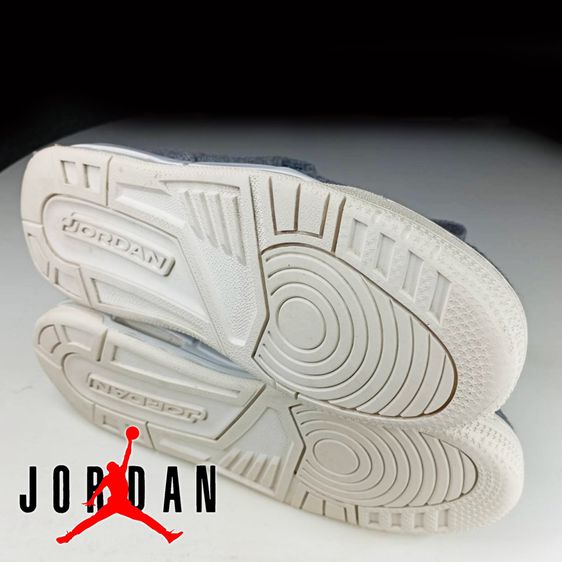 รองเท้าผ้าใบ Jordan  No.40 สีเทา มือสองสภาพดี รูปที่ 6