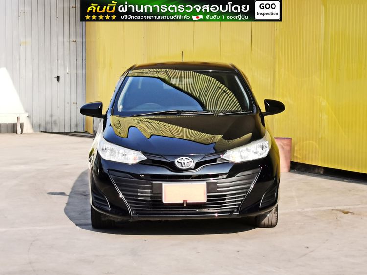 Toyota Yaris ATIV 2019 1.2 J Sedan เบนซิน ไม่ติดแก๊ส เกียร์อัตโนมัติ ดำ รูปที่ 2