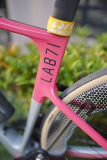จักรยานเสือหมอบ  cannondale สีชมพู รุ่น SupersixEvo LAB71 สีทีม size48 ล้อpriceton รูปที่ 2
