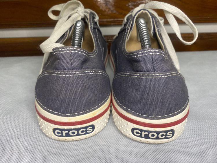 รองเท้าผ้าใบ ยี่ห้อ Crocs รูปที่ 7