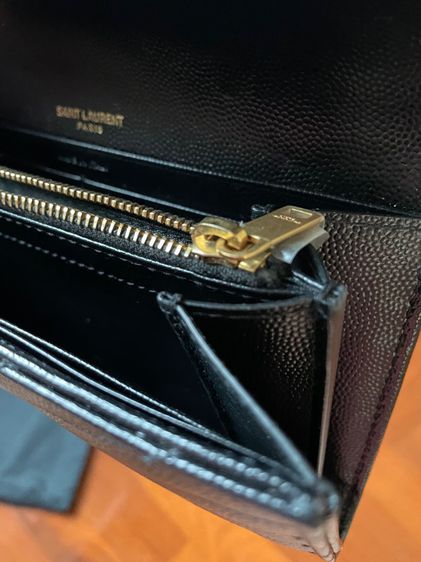 Pre-Owned YSL Wallet รูปที่ 6