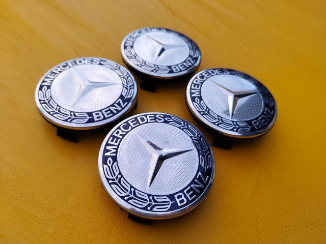 ฝาล้อเบนซ์ ลายช่อมะกอก ครบ4ฝา สภาพสวยๆ  รูปที่ 2