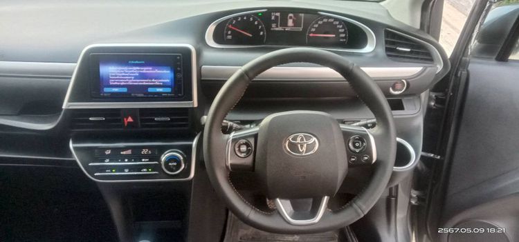 Toyota Sienta 2019 1.5 V Utility-car เบนซิน ไม่ติดแก๊ส เกียร์อัตโนมัติ เทา รูปที่ 3