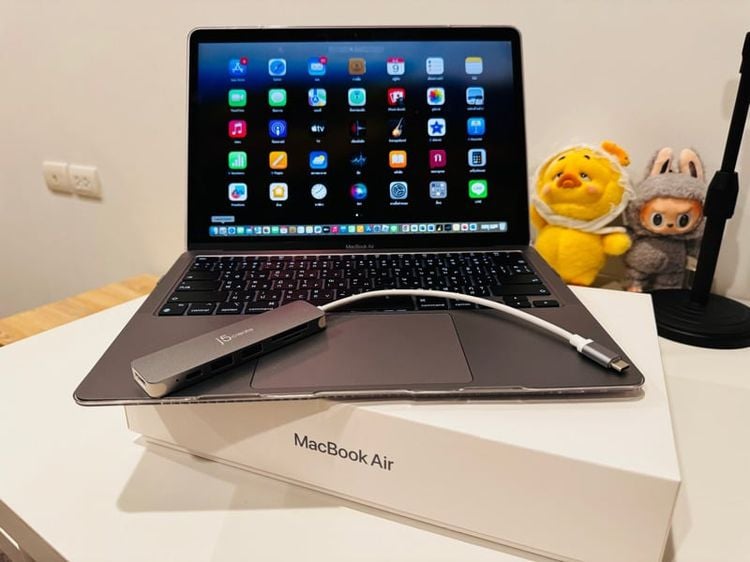 Apple MacBook Air M1 รูปที่ 1