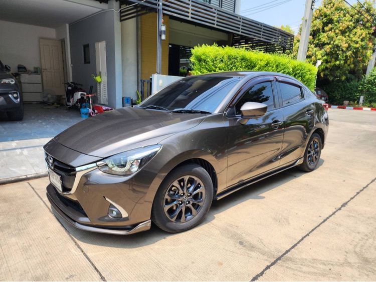 Mazda Mazda 2 2018 1.3 High Connect Sedan เบนซิน ไม่ติดแก๊ส เกียร์อัตโนมัติ เทา รูปที่ 2
