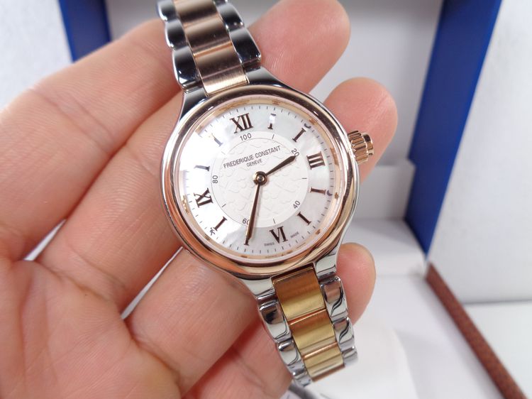 (ป้าย 5.2 หมื่น) Frederique constant Lady’s  2-Tone smart watch หน้ามุกขาว 34 มิล. กล่องใบครบ รูปที่ 10
