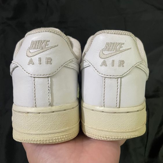 Nike air force 1 ‘triple white’ (size 40) รูปที่ 9