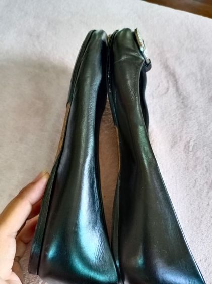 รองเท้าส้นแบนหนังแท้สีดำ Christian Dior รูปที่ 5