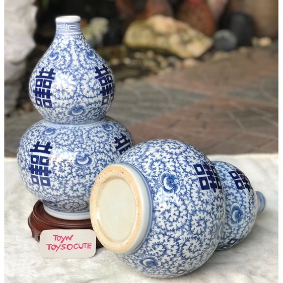 แจกันคู่ทรงน้ำเต้าเรียกทรัพย์ กระเบื้องเคลือบน้ำเงินขาว Blue and White Porcelain Chinese Handmade Decorative Vase รูปที่ 7