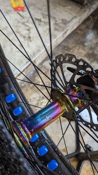 จักรยาน fatbike khs5000 carbon ชุดเกียร์ใหม่ sram gx angel 12 สปีด  เบรคmagura mt หลักอานยืดยุบได้งานoemไต้หวันสั่งประกอบมาจากไต้หวันแสนกว่า รูปที่ 3