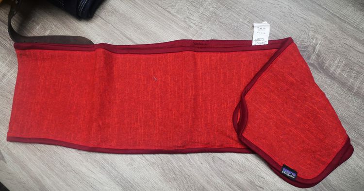 Patagonia Better Sweater Scarf Red Excellent Condition Fleece Back  รูปที่ 2