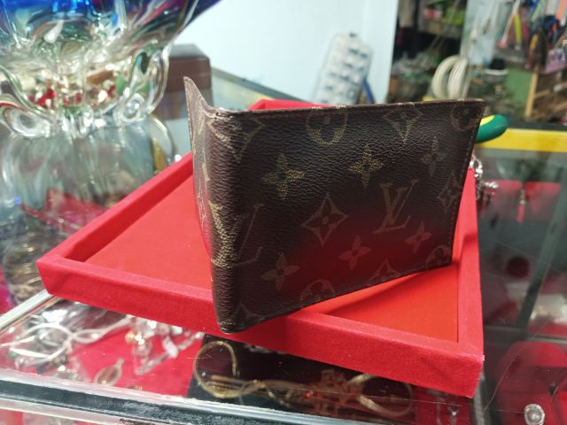 กระเป๋าใส่นามบัตร VL Louis Vuitton รูปที่ 4