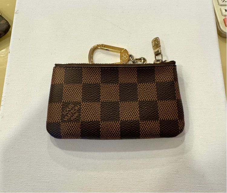 LV key pouch  รูปที่ 5