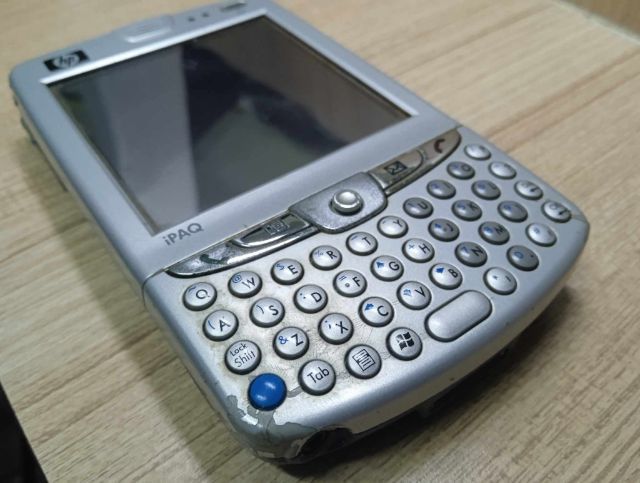 ขายPOCKET PC PHONE HP iPAQ 6515 อดีตสมาร์ทโฟนตัวท๊อป เครื่องใช้ได้ปกติ ตำหนิแบตเสื่อม ขาย 350 บาท รูปที่ 3