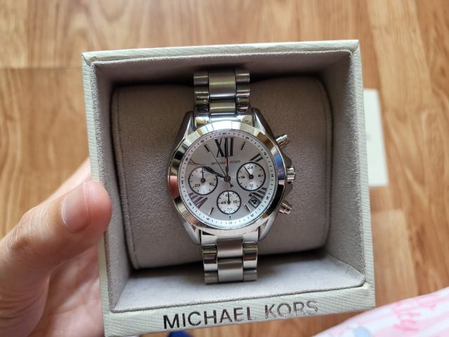 นาฬิกา MICHAEL KORS MINI BRADSHAW MK6174

 รูปที่ 7