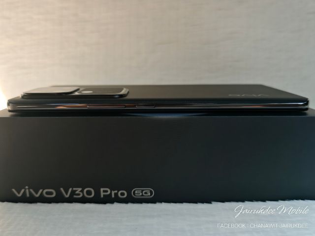 Vivo V30 Pro (สีดำ) มือสอง อายุแค่ 23 วัน ส่งฟรีถึงมือทั่วกรุงเทพฯ และปริมณฑล หรือส่งฟรี EMS ทั่วไทย สอบถามเพิ่มเติมโทร 0886700657  รูปที่ 8